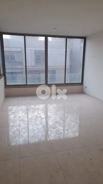 شقة للبيع في الدكوانة Decorated apartment for sale in Dekweneh