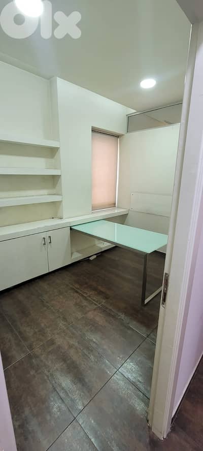 Office for rent in Sin El Fil - مكتب للإيجار في سن الفيل