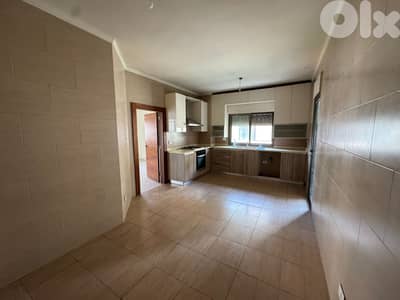 Apartment for sale in Bsalim - شقة للبيع في بصاليم