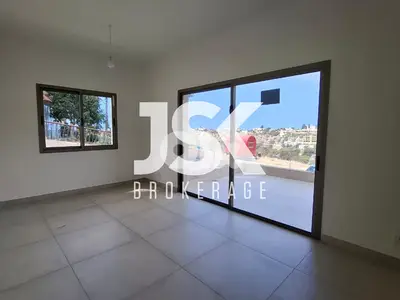 L19270 - Apartment with Terrace For Sale In Gherfine