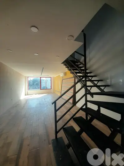 100 SQM Prime Location Mezzanine Shop/Office in Broumana, Metn