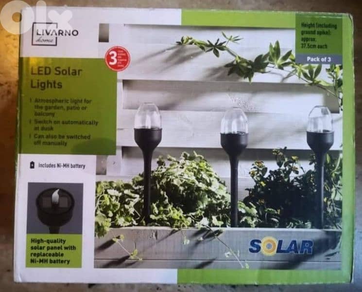 LED solar garden light 0