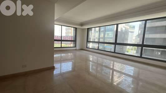 Apartment for Sale in Badaro شقة للبيع في بدارو