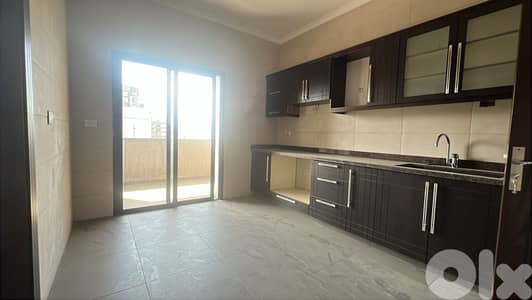 Apartment for Sale in Badaro شقة للبيع في بدارو