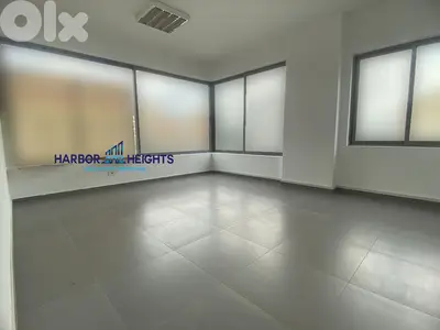 Office for Rent in Dekwaneh - مكتب للإيجار في الدكوانة