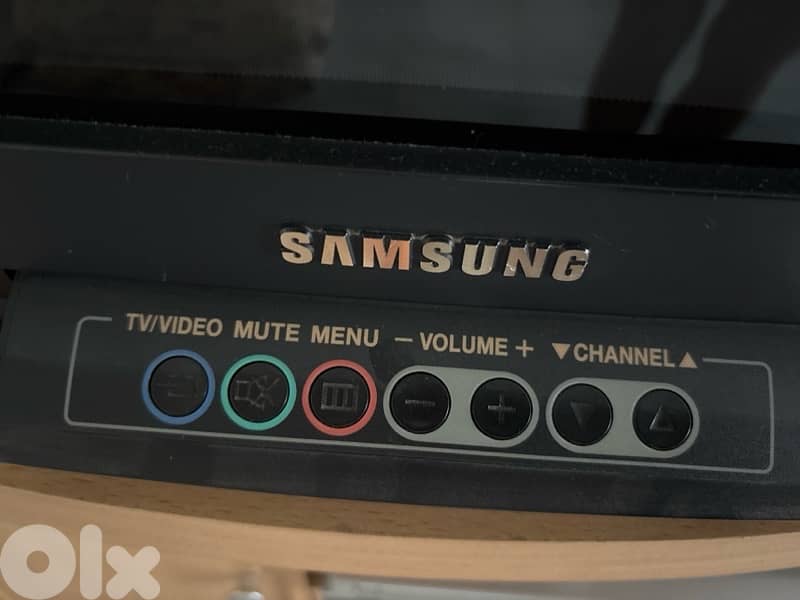 Samsung CRT television 1