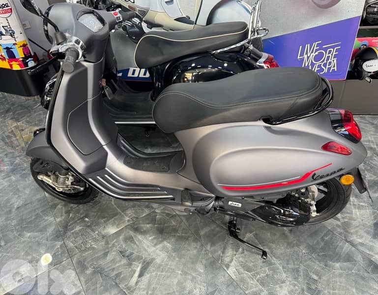 Vespa Primavera 2