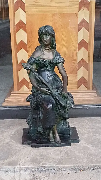antique