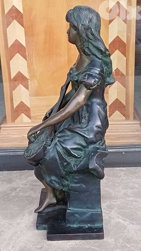 antique 6