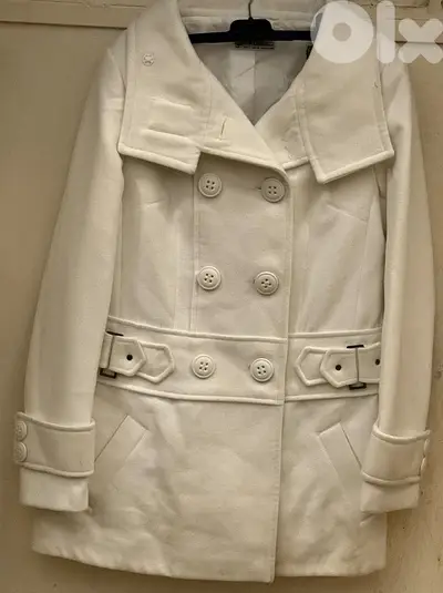 Off white coat size L for sale, used like new 40$