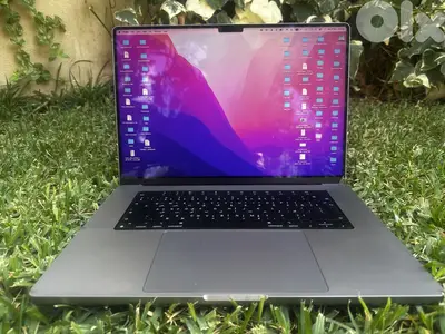 Apple MacBook pro - Like New Apple MacBook pro - Like New