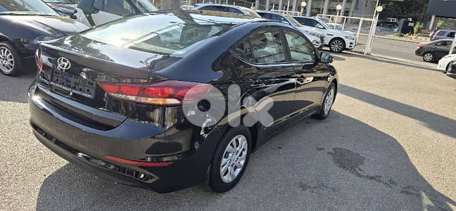 Hyundai Elantra 2017 company source f. o ABS like new