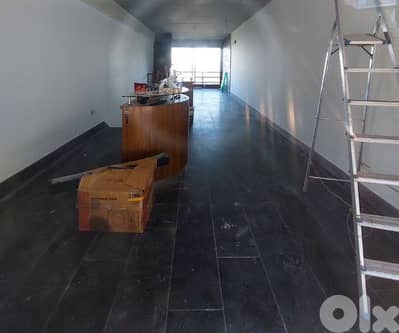 Prime location shop in Qornet Chehwane, Maten.