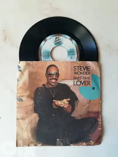 Stevie Wonder "Part time lover " 7" vinyl