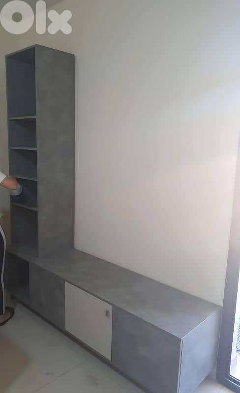 TV unit 0