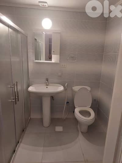 private room for rent for girls !