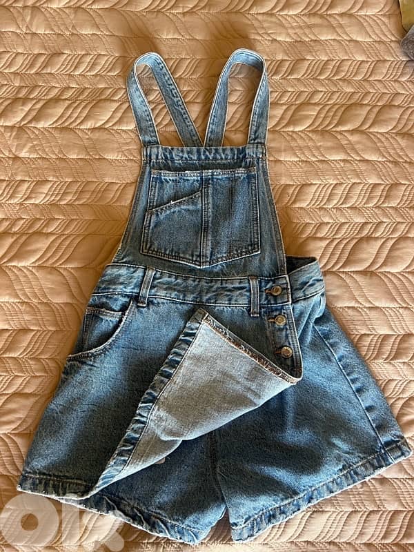 Zara shorts 0