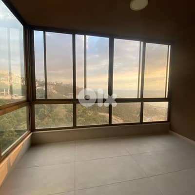 GMB106YA Apartment for sale in Halat - شقة للبيع في حالات