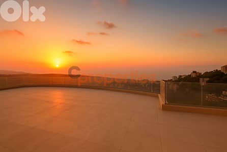 High-End Duplex with Full Roof Terrace for Sale in Monteverde – CPGA77