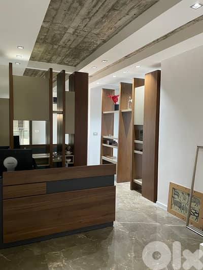 مكتب للايجار في المكلس Equipped Office for rent in Mkalles