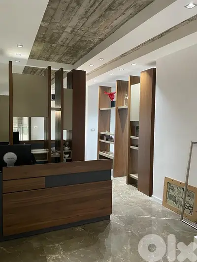 مكتب للايجار في المكلس Equipped Office for rent in Mkalles