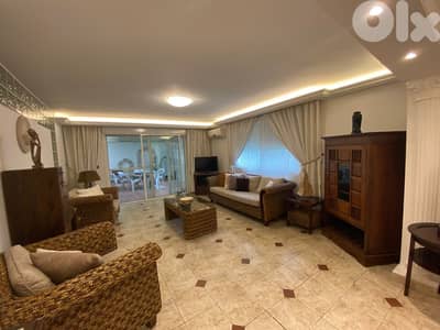 For rent Apartment  in Monteverde + Terracce ايجار سنوي