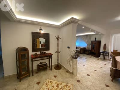 For rent Apartment  in Monteverde + Terracce ايجار سنوي