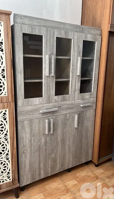 خزانة مطبخ متوفرة بجميع الالوان والمقاسات