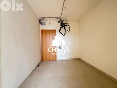 Office for Rent in Mar Elias - مكتب للايجار في مار الياس - #R2863