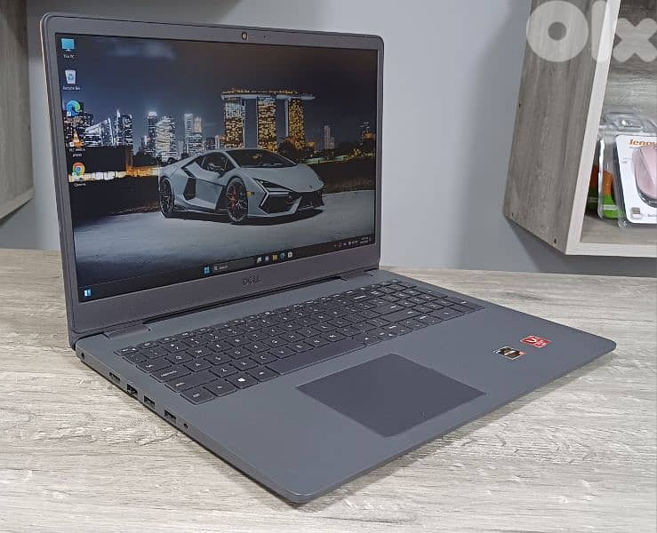 LAPTOP TOUCH DELL - 2 GB VGA - 16 RAM - 512 GB NVME - 15.6" SCREEN 1