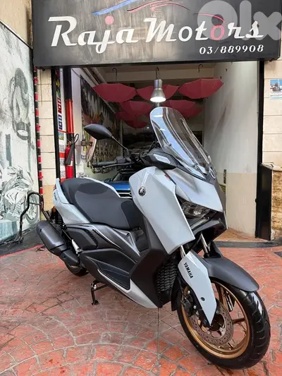 Yamaha Xmax + 300 cc 2025