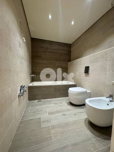 Apartment 360m²+105m² terrace for sale in Biyadaشقة 360 م + 105 م تراس