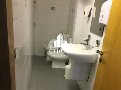 Showroom/Shop for Rent in Verdun - محل للايجار في فردان - #R2859