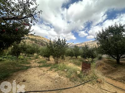 RWK113DZ - Land For Sale In kfardebian - أرض للبيع في كفردبيان