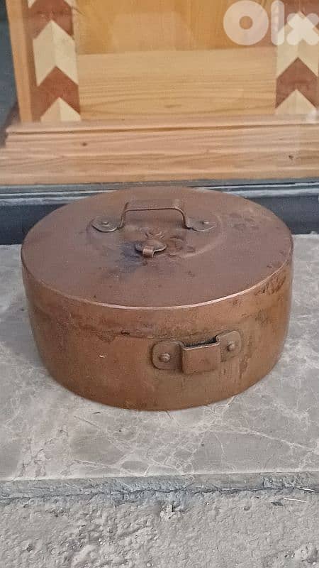 antique 0