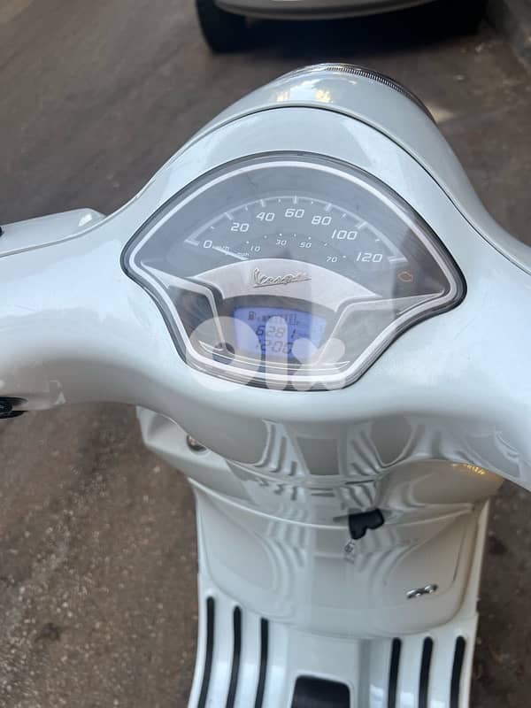 vespa vxl 150 cc 2024 11