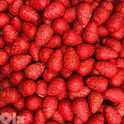 STRAWBERRY BUBBLE GUM 30mm (Box of 1000) - For Vending Machines
