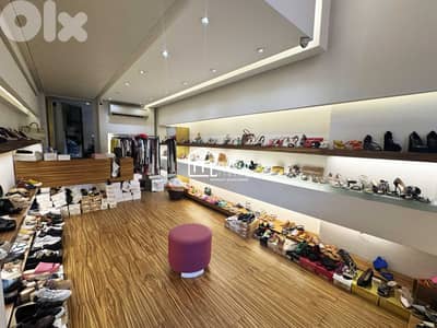 75 Sqm + 50 Sqm Mezzanine - Shop For Sale in Verdun