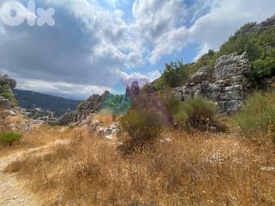 Prime Land+mountain view 4sale in Faytroun - أرض للبيع في فيطرون