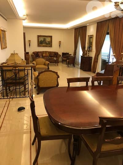 4 bedrooms apartment for sale in Verdun- شقة للبيع في فردان