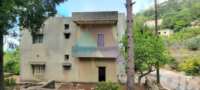 3floors building+sea view+garden 4sale in Kfour -مبنى للبيع في الكفور