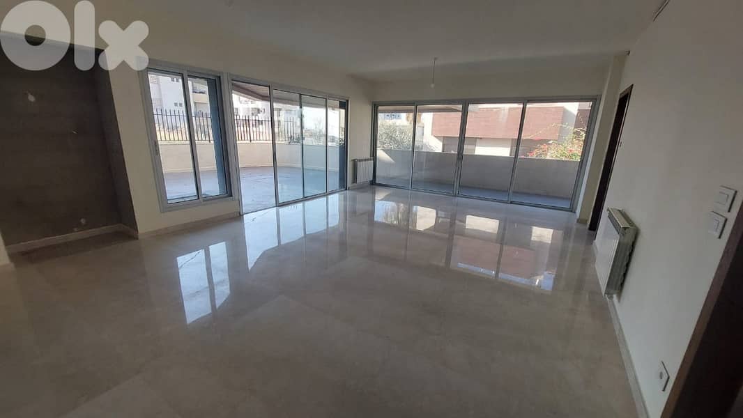 Apartment For Sale In Mtayleb 0