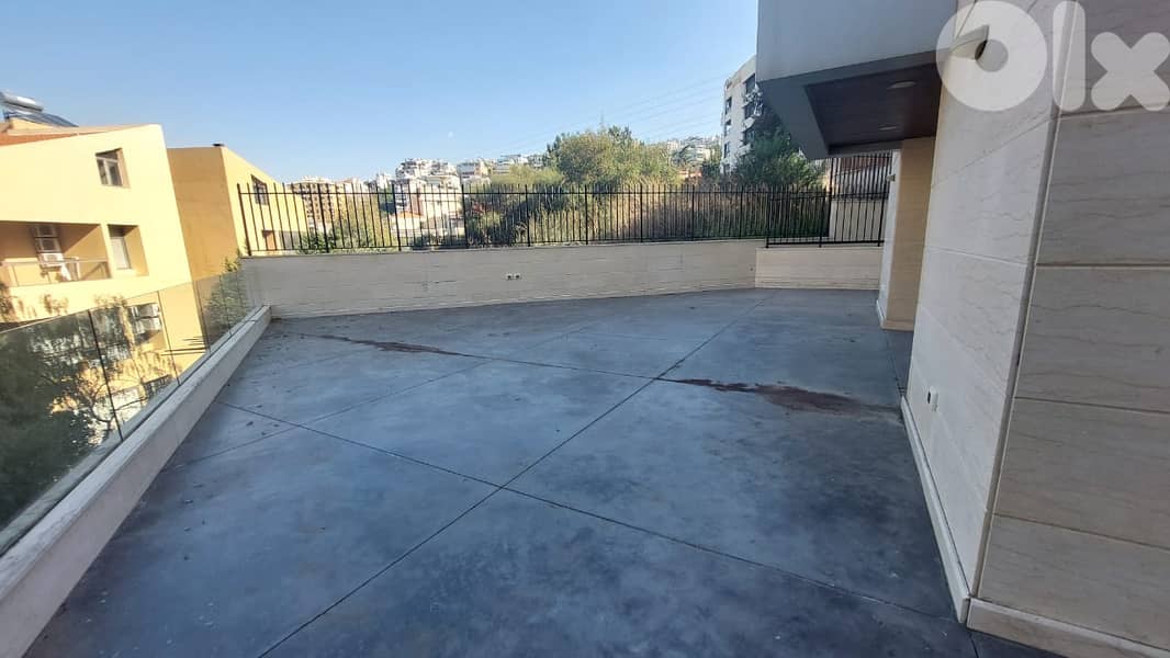 Apartment For Sale In Mtayleb 0