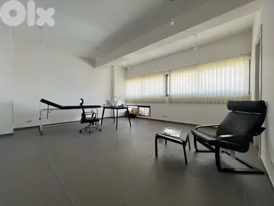 SUPER CATCH INVESTMENT DEAL | OFFICE FOR SALE IN HAMRA PRIME | HA-258