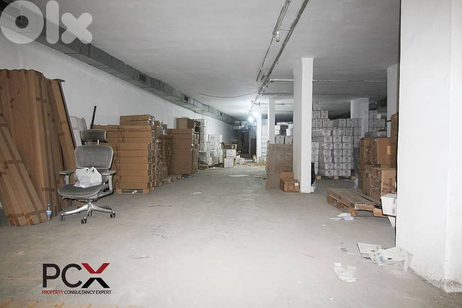 Warehouse for Rent in Verdun | High Ceiling & Door | Prime Location 0