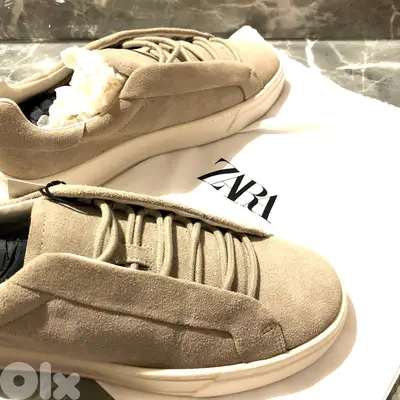 ZARA 41 - LEATHER TRAINERS