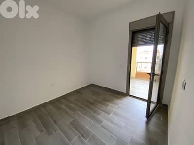 GMB205MM - Apartment for sale in Halat - شقة للبيع في حالات