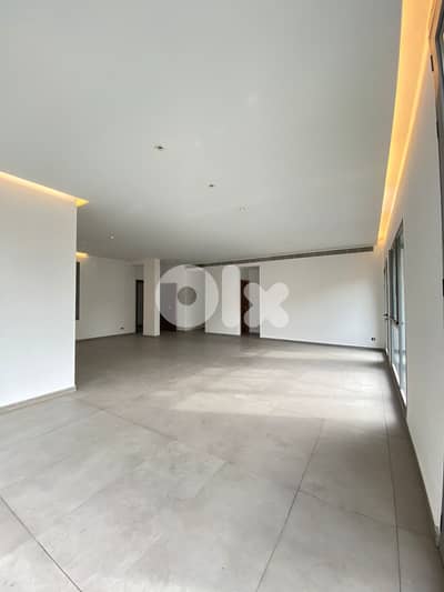 NEW BUILDING IN ACHRAFIEH PRIME | HIGH-END FINISHING | 200SQ | AC-743