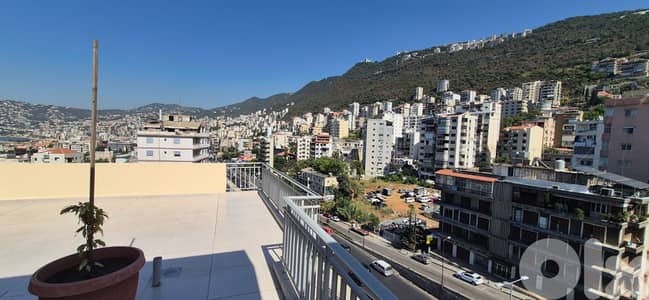RWK171EN - Prime location Studio-Office for rent in Jounieh