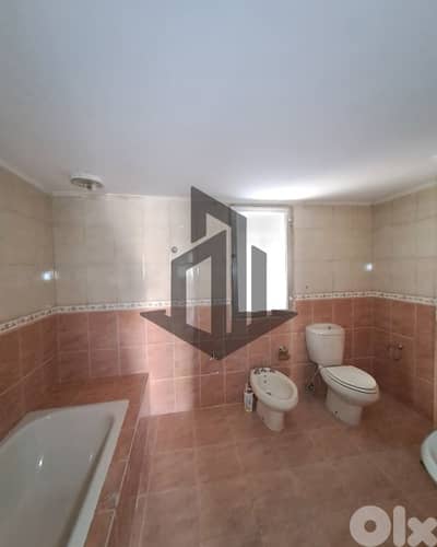 Apartment for Sale in Badaro  شقة للبيع في بدارو